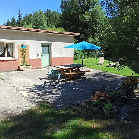 Domaine De Marmonfosse Lodge Taintrux